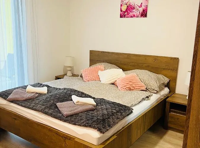 Medences Panoramas Balatom * Шиофок