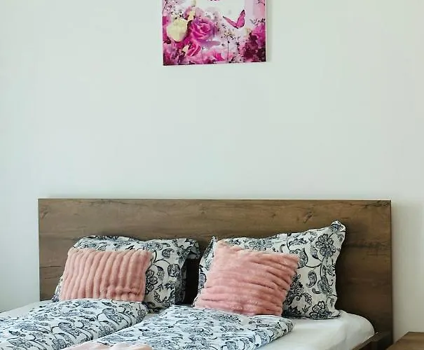 Medences Panoramas Balatom Апартаменты *